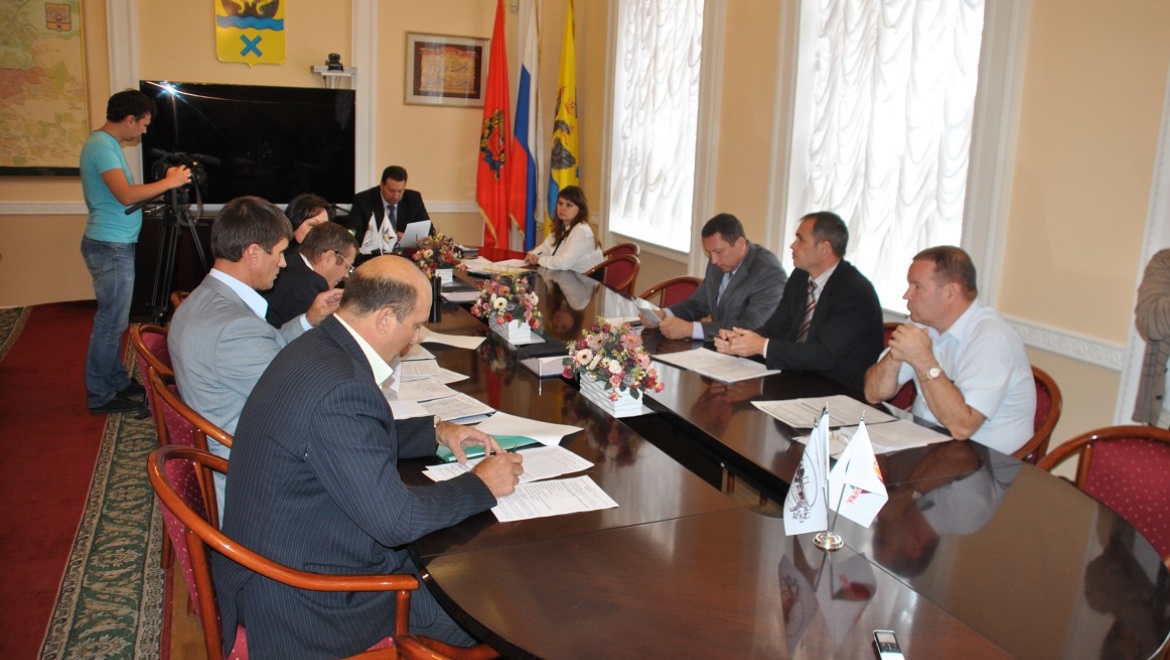 Сергей Николаев дал указание устранить все замечания к следующему штабу по теплу