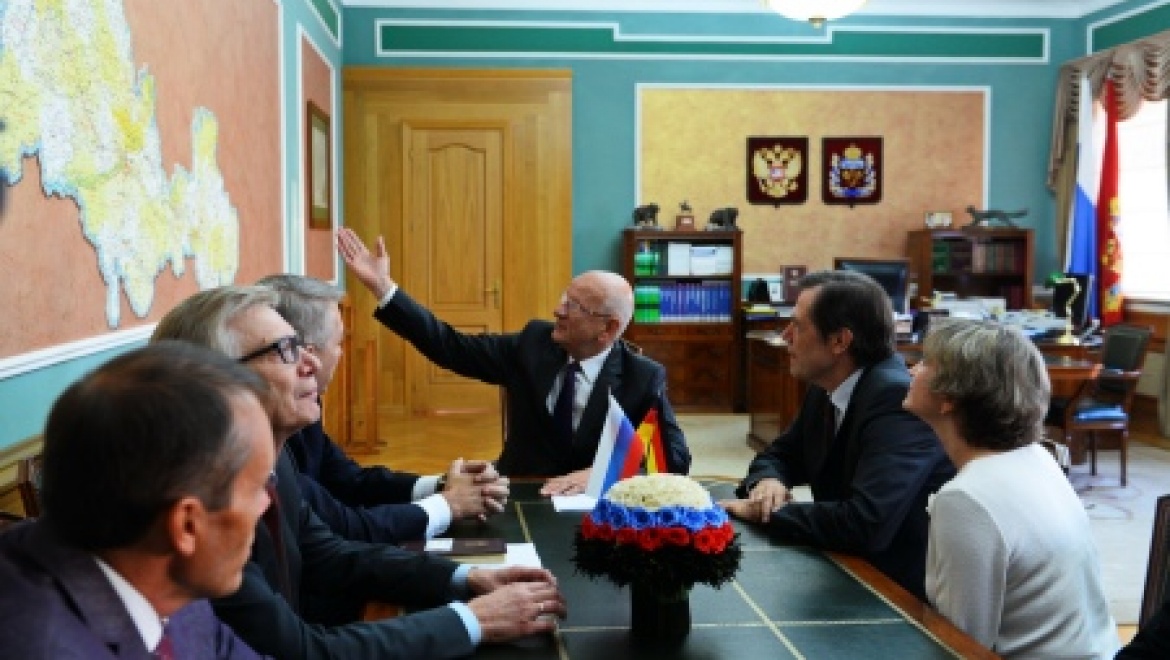 Глава региона встретился с генеральным консулом Германии в Екатеринбурге Андреасом Классеном