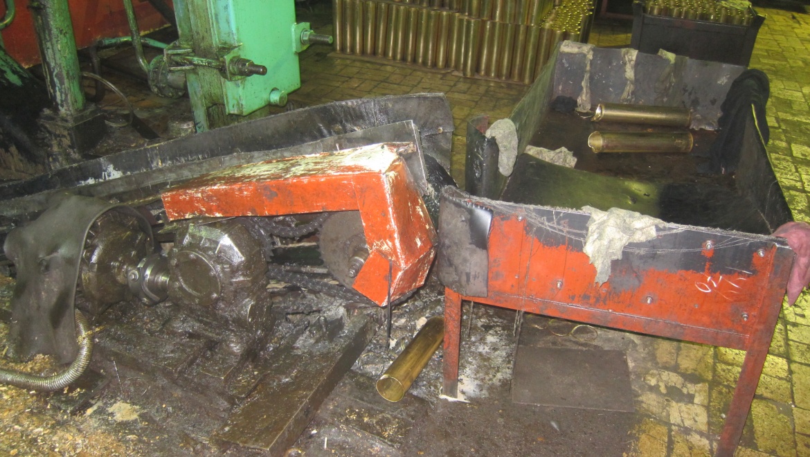 Орскому рабочему оторвало палец