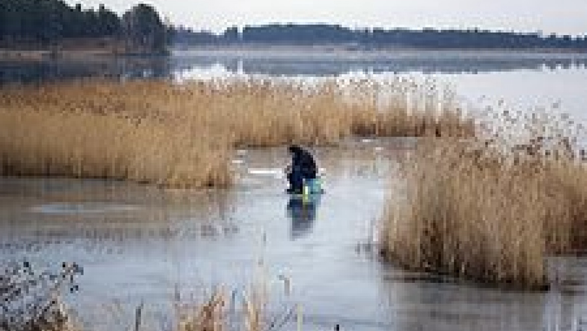 В Илекском районе рыбак провалился под лед