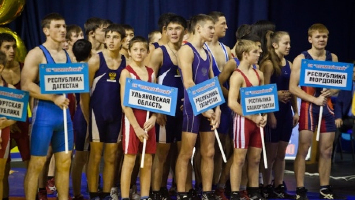 Торжественное открытие Всероссийского мастерского турнира по спортивной борьбе