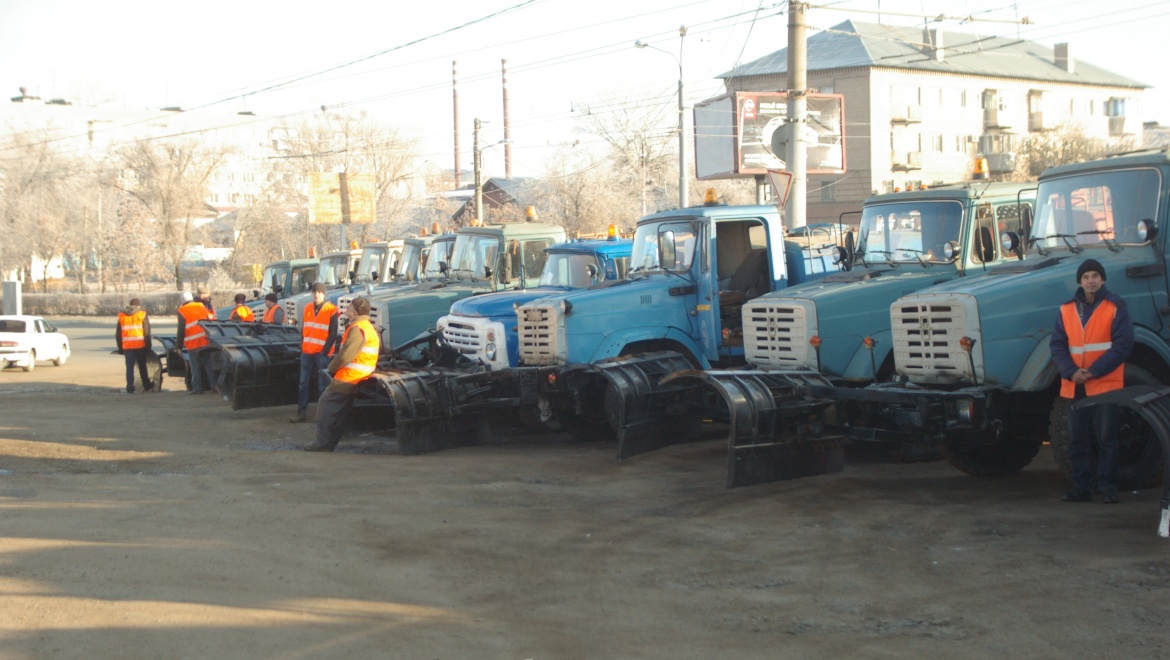 Глава администрации проверил состояние снегоуборочной техники