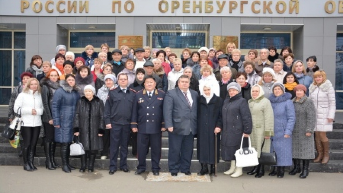 Сергей Балыкин встретился с членами семей погибших сотрудников органов внутренних дел