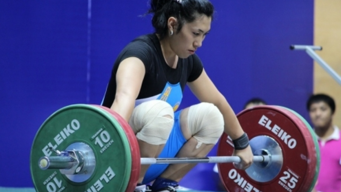 Казахстан завоевал серебряную медаль Чемпионата мира по тяжелой атлетике