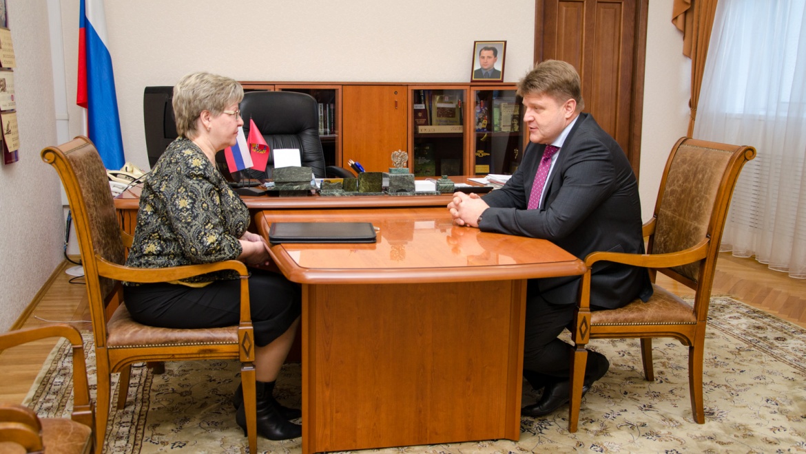 Обсуждены основные направления работы Пенсионного фонда региона