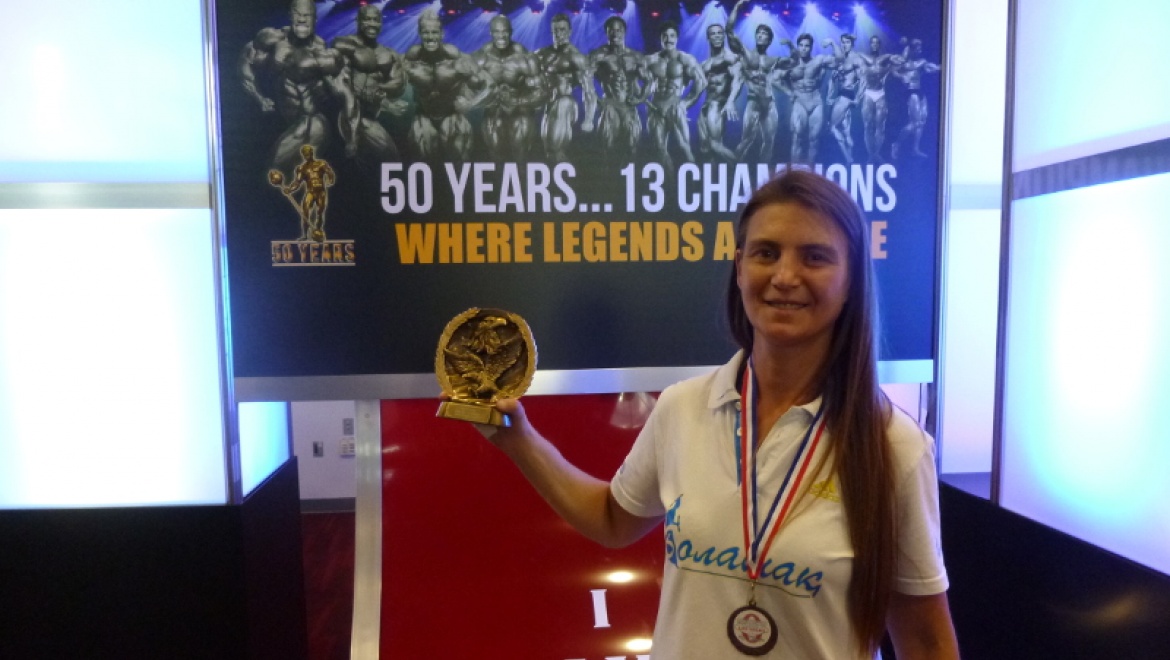 Чемпионка мира по гиревому спорту посвятила свою победу Первому Президенту Республики Казахстан