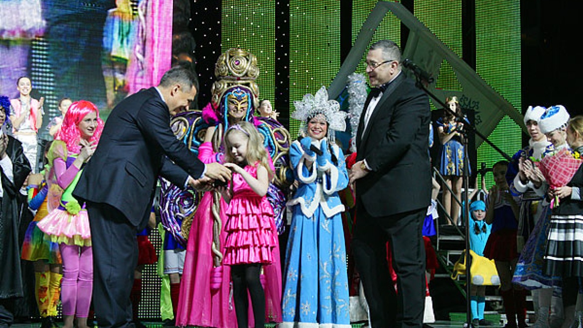 Более 7,5 тысячи татарстанских ребят приглашены на республиканскую новогоднюю елку