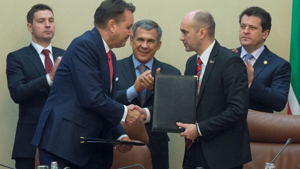 В Кабмине РТ подписаны соглашения о намерениях с национальными партнерами ЧМ-2015