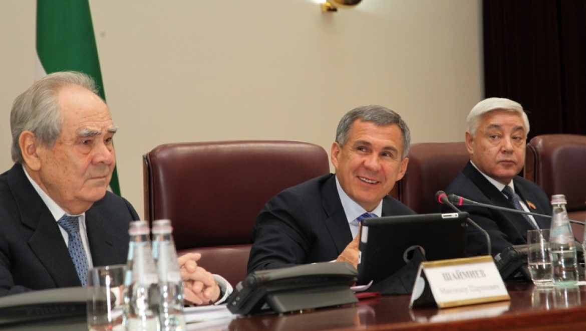 Р.Минниханов провел заседание Совета по межнациональным и межконфессиональным отношениям
