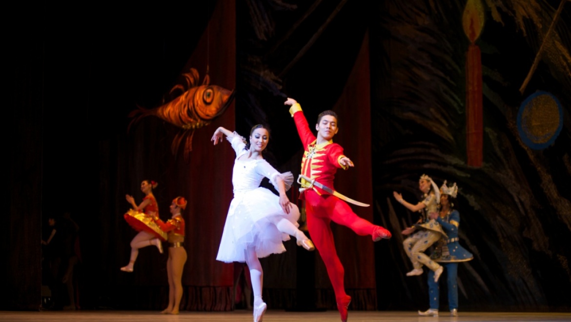 Новый год начинается с балета «Щелкунчик»