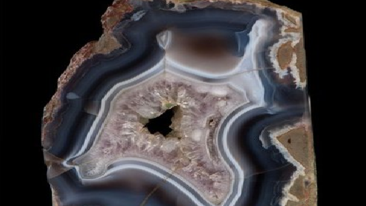 Оренбуржцев познакомят с необычными формами рельефа и разнообразными пещерными материалами