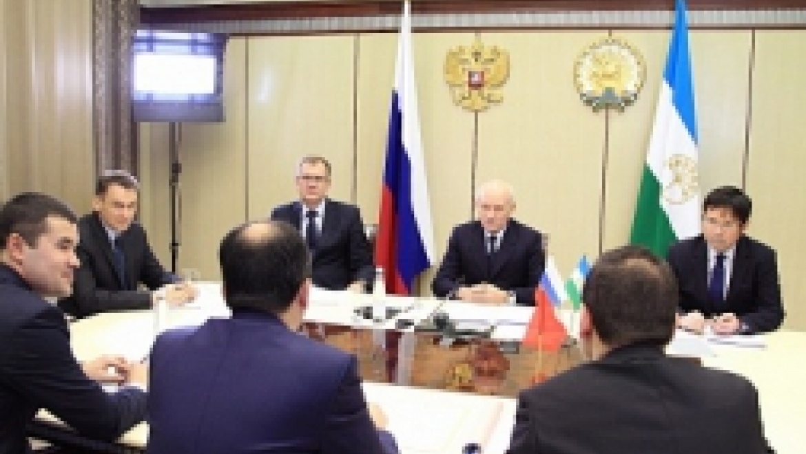 Рустэм Хамитов встретился с Чрезвычайным и Полномочным Послом Турции в России Умитом Ярдымом