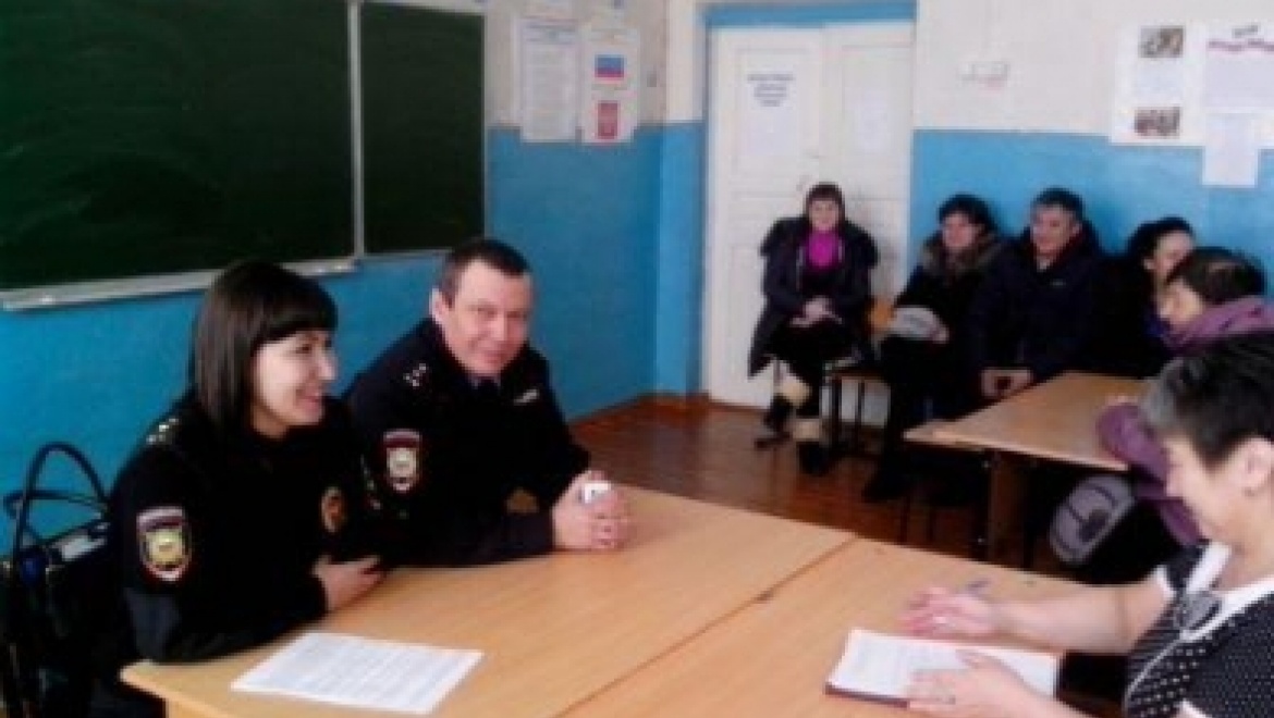 В Акбулакском районе прошла акция «Помоги ребенку»