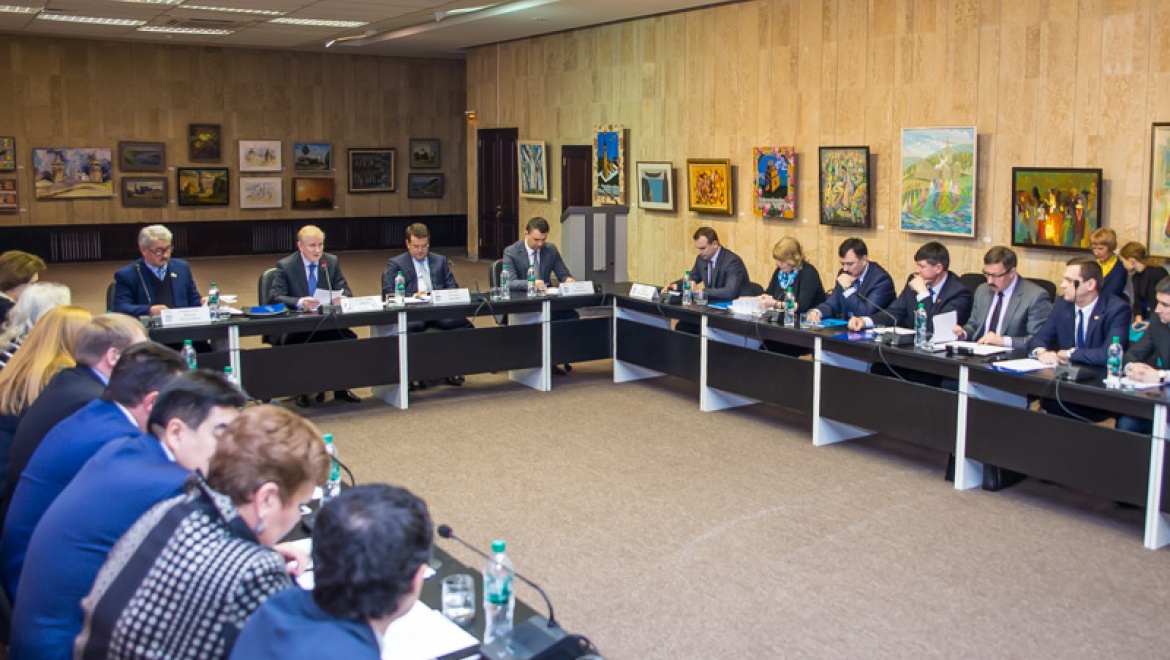 В НКЦ «Казань» состоялось заседание Местного политсовета партии «Единая Россия»