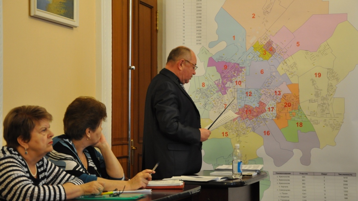 Юрий Мищеряков провел совещание по приоритетным вопросам жизнедеятельности города