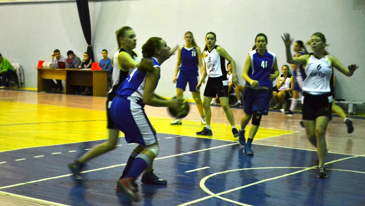 Сборная Оренбургского госуниверситета по баскетболу взяла первое место