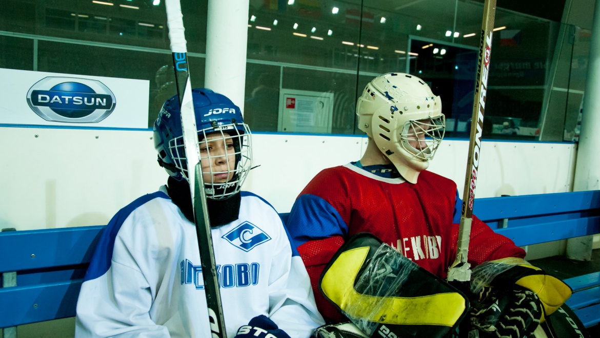 Второй день турнира «Золотая шайба»: 10 команд, 5 матчей и 64 забитых шайбы