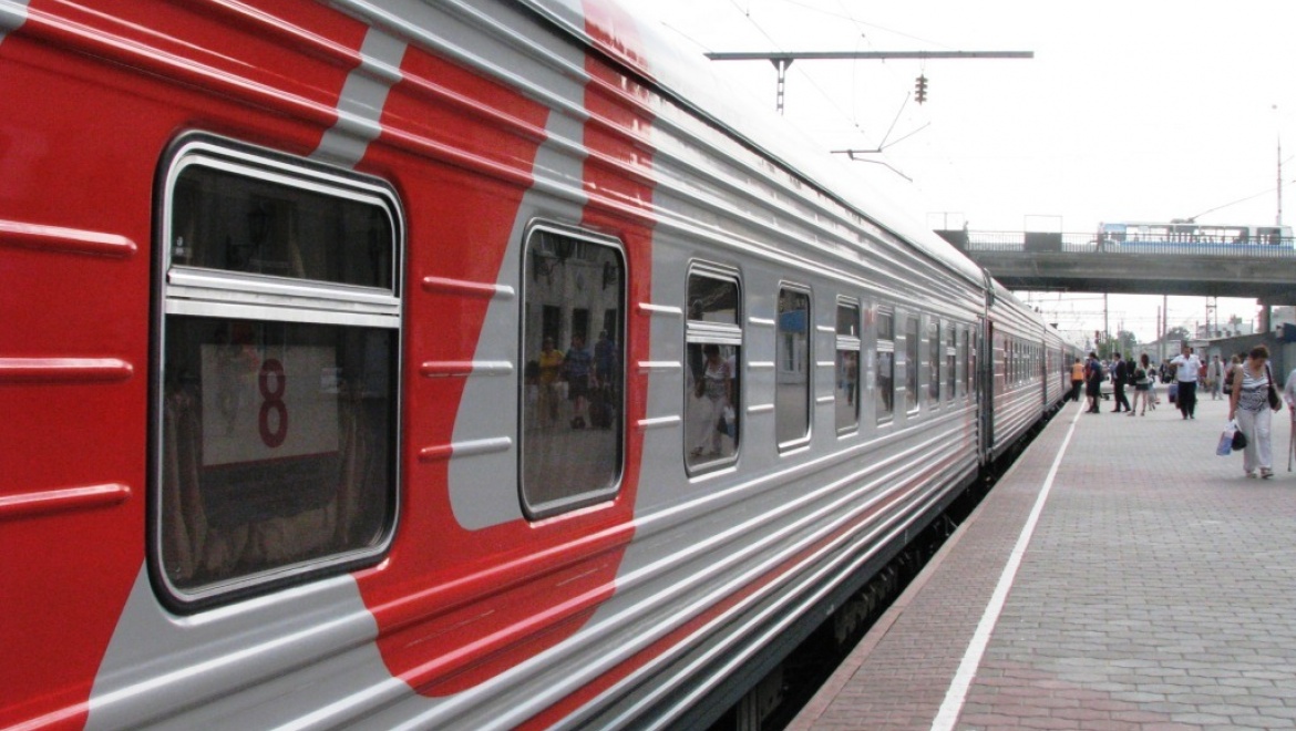 Школьникам старше 10 лет предоставляется скидка на проезд в поездах дальнего следования