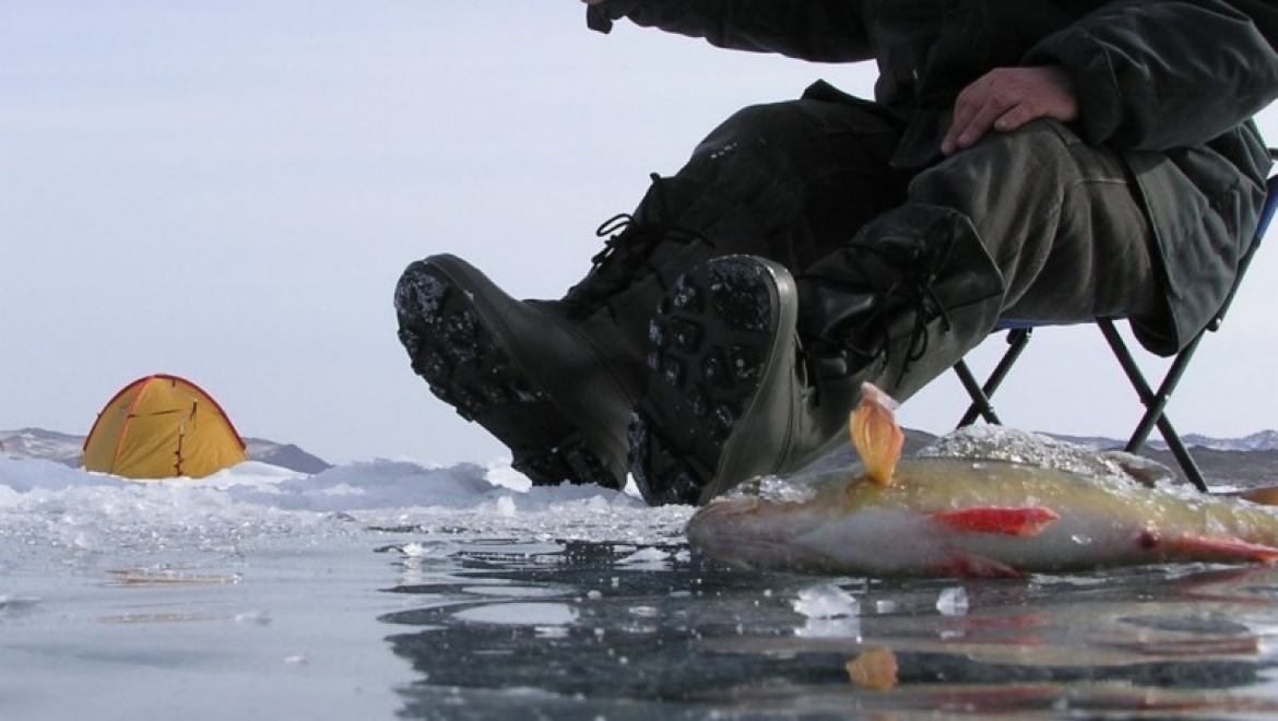 В Татарстане в местах массового выхода на лед рыбаков выставлены спасательные посты