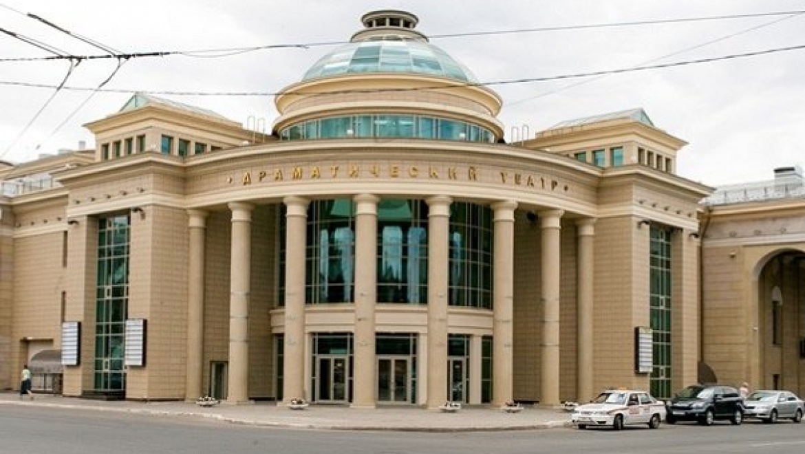 Драмтеатр готовит на суд зрителей два новых спектакля