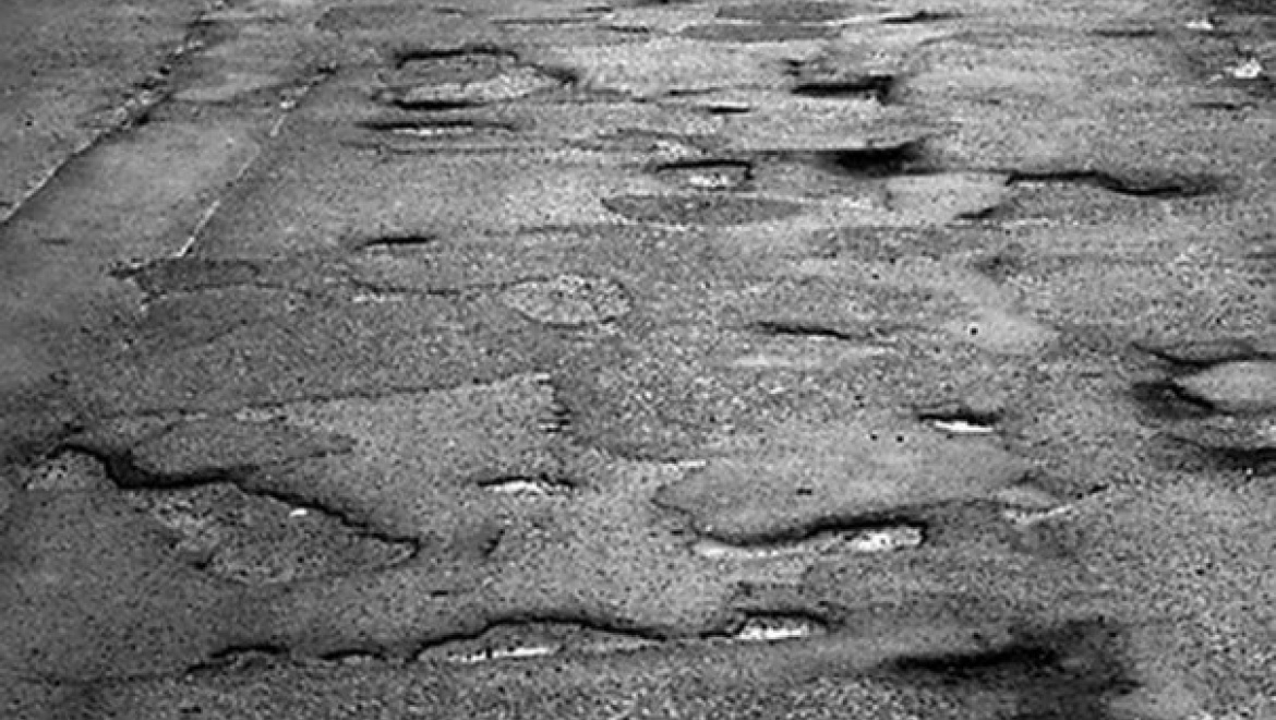 Госавтоинспекция выдала горадминистрации 117 предписаний по ремонту дорог 