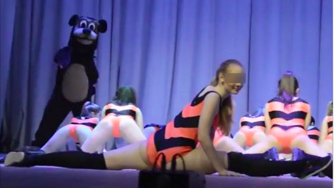 Прокуратура присоединилась к числу проверяющих танцевальную школу оренбургских "пчелок"