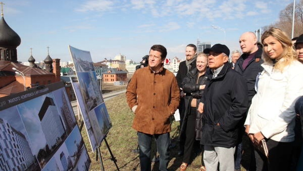 Рустам Минниханов осмотрел объекты строительства в историческом центре Казани