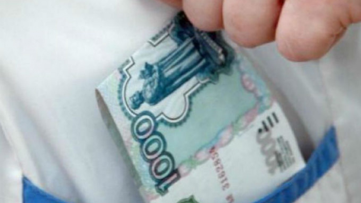 Терапевт попросил 2 тысячи рублей за продление больничного