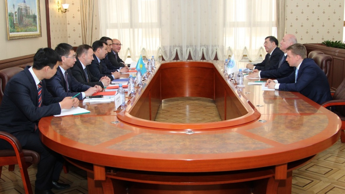 Пресс-релиз о встрече Генерального Прокурора с Главой миссии наблюдателей от ШОС (г.Астана, 25 апреля 2015 года)