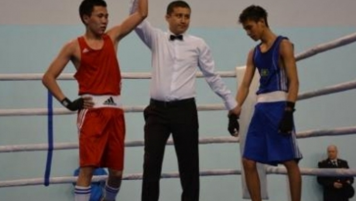 В СКК «Оренбуржье» состоялись финальные поединки Всероссийского турнира по боксу