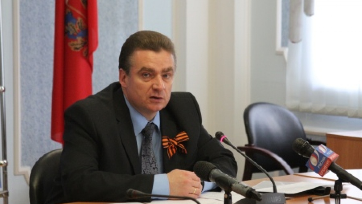 Дмитрий Кулагин рассказал журналистам о подготовке к празднованию 70-летия Победы