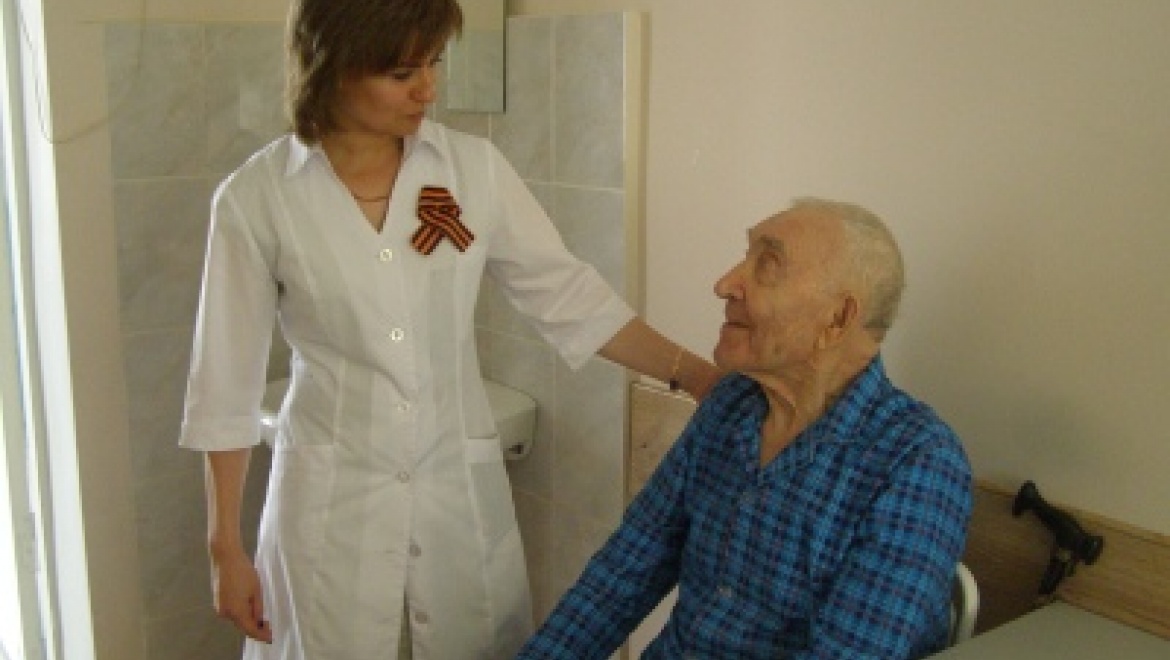 Минздрав провел пресс-тур в областной госпиталь ветеранов