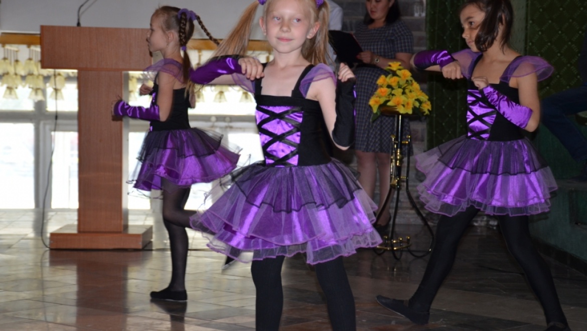 В Государственном музее-заповеднике Абая состоялась выставка детского творчества «Қазақстан - алтын бесігім»