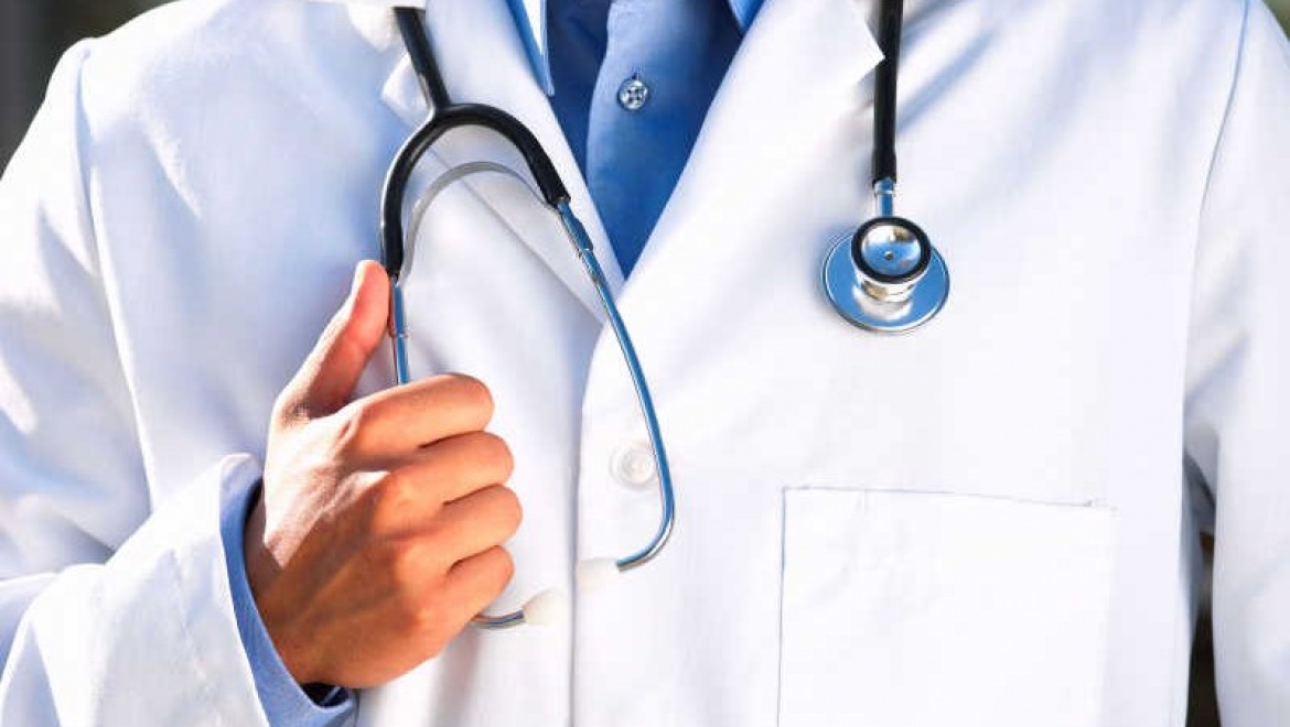 В Татарстане стартовало интернет-голосование «Врач года – Ак чэчэклэр-2015»