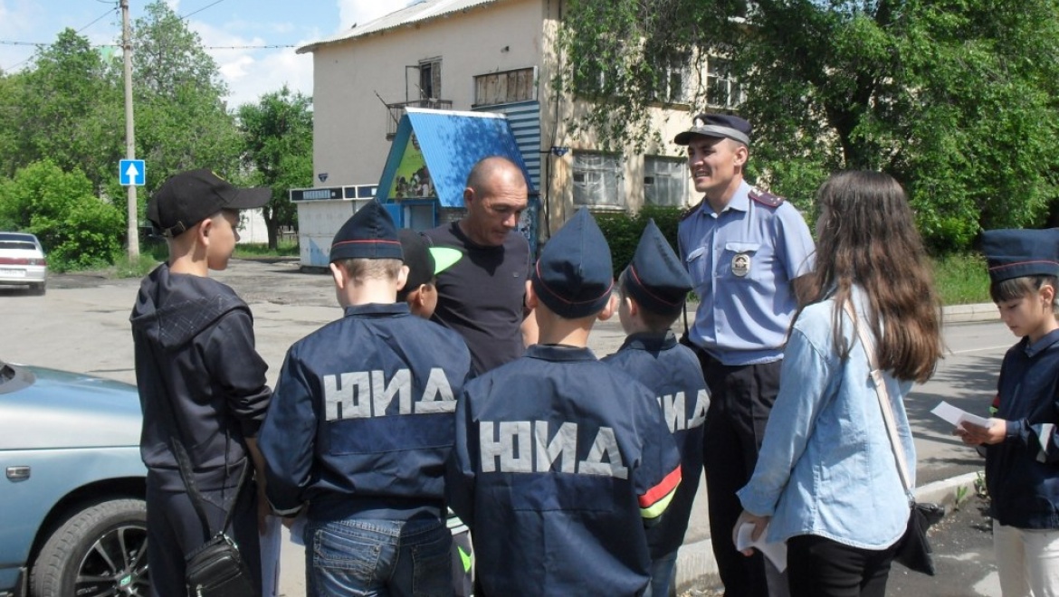 В Гае улицы патрулируют юные инспекторы