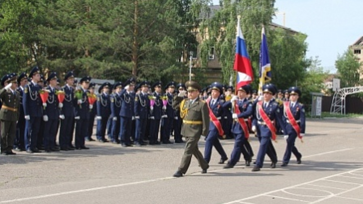 Воспитанники оренбургского кадетского корпуса им. И.И.Неплюева получили свои аттестаты