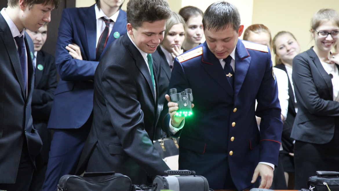 Юркласс при следственном комитете подготовил первых выпускников