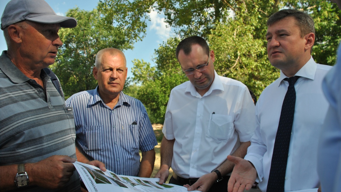 Просьбы жителей услышаны - стадион на Промышленной реконструируют