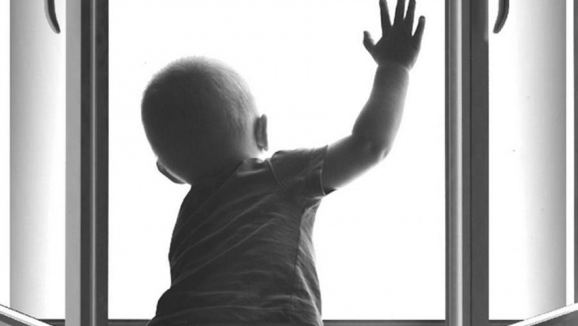 Казанских родителей просят быть более бдительными и не оставлять детей без присмотра