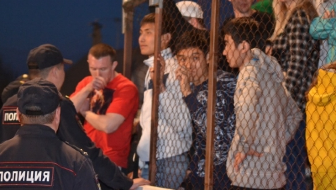 Футбольный матч между командами «Газовик» - «Камаз» прошел без происшествий