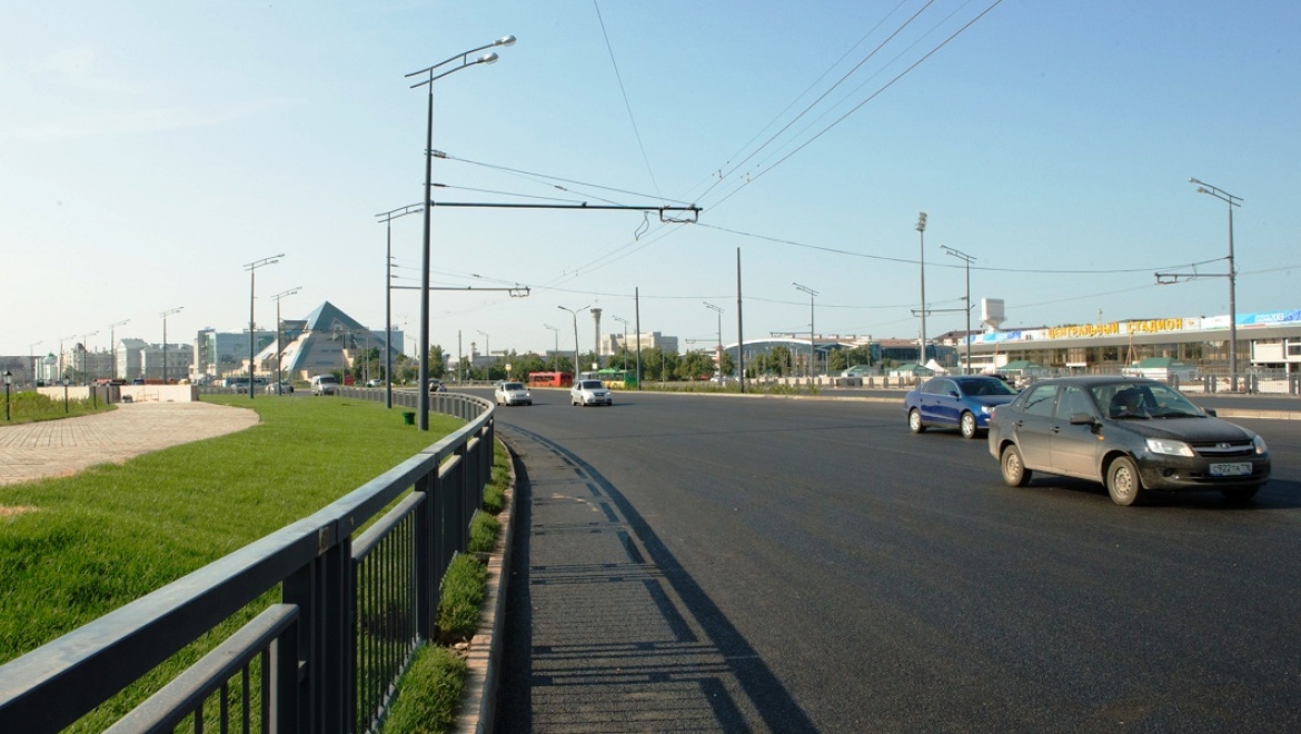 В преддверии ЧМ ФИНА-2015 депутаты Казгордумы проинспектировали городские дороги