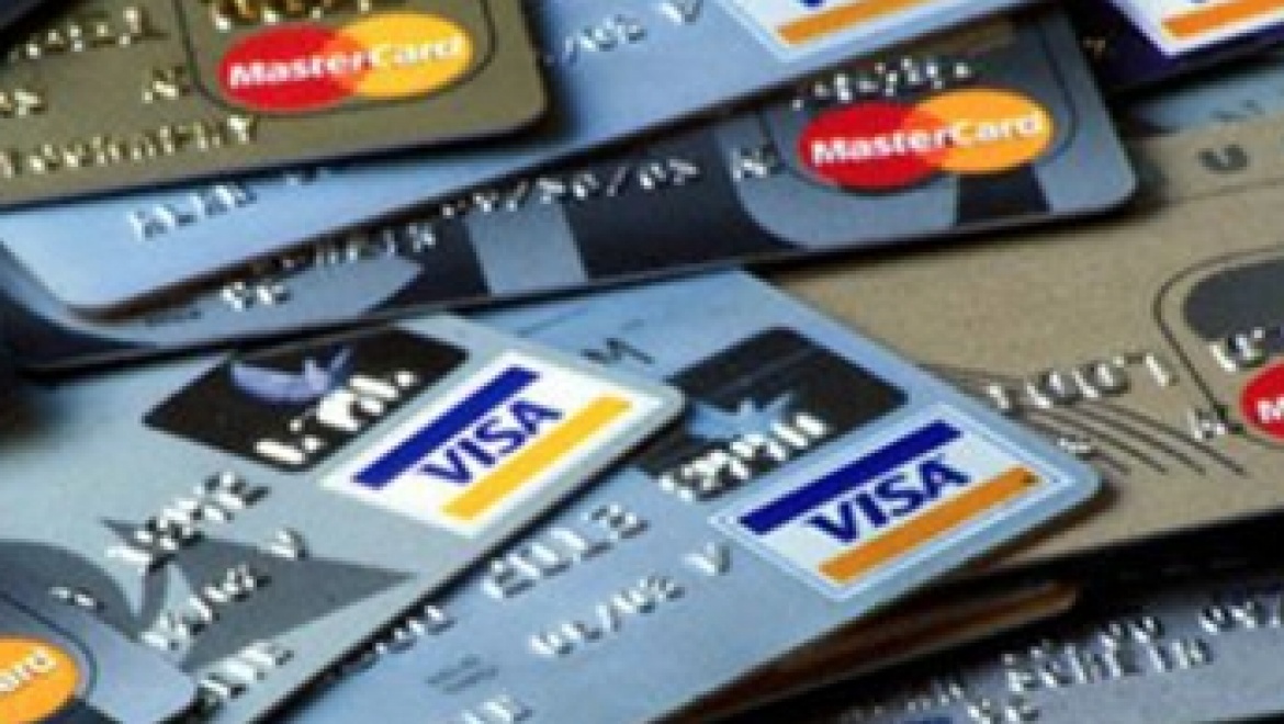 Как мошенники уводят деньги с банковской карты?